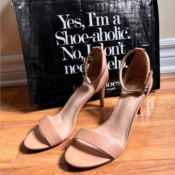 High heel sandals women’s size 6 - Picture 1 of 4